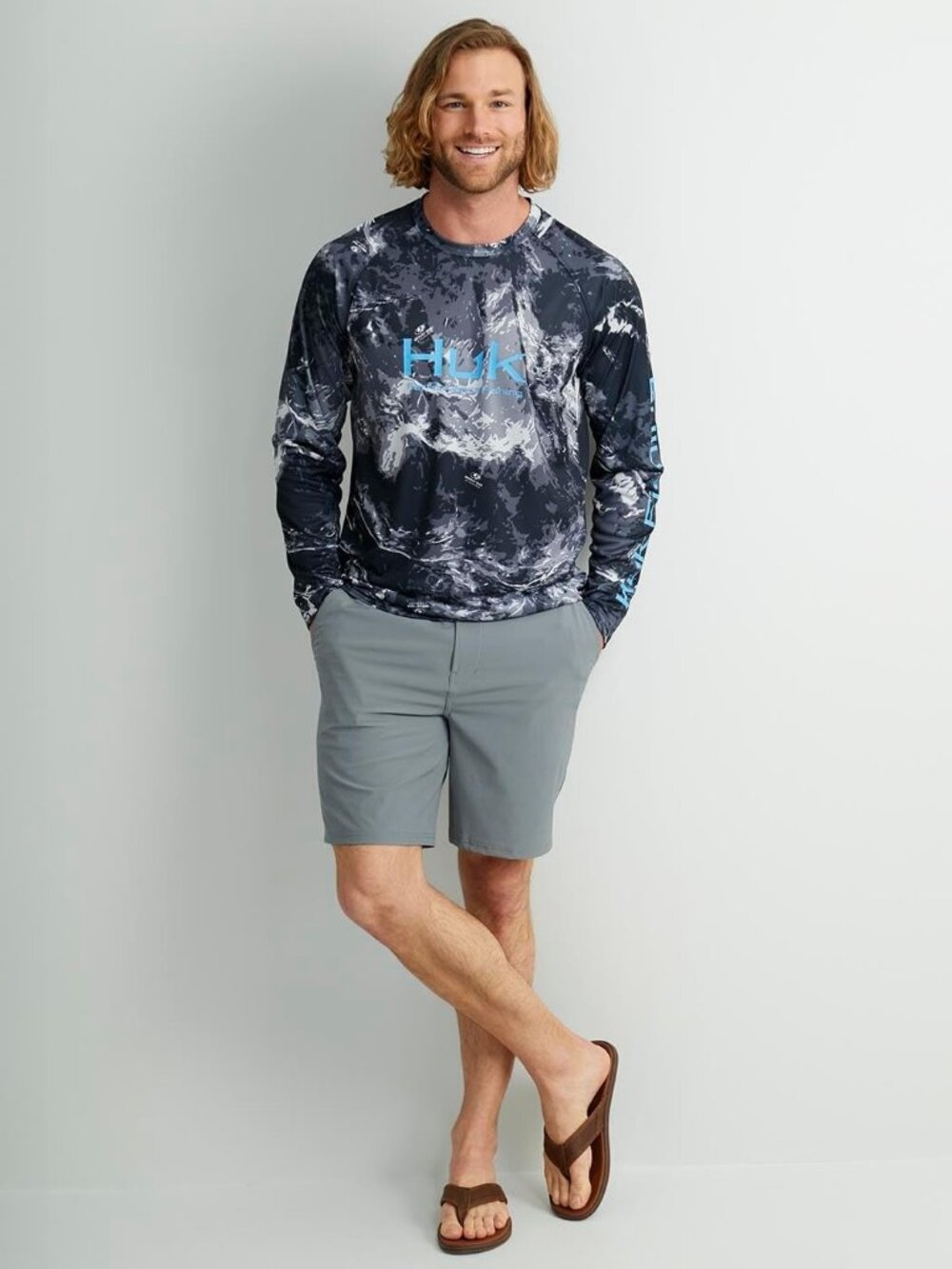 HUK Mens Pursuit Pattern Crew Sleeve Shirt, Performance Shirt